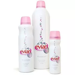 Освежающий спрей для лица Evian